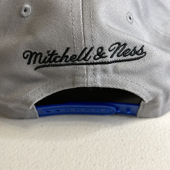 NWT Mitchell & Ness Golden State Warriors SnapBack Logo Hat - Picture 3 of 7